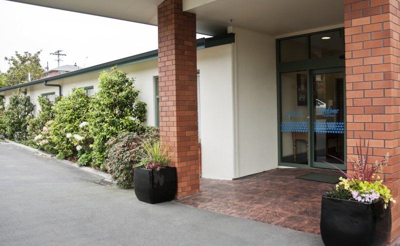 Glenwood Home entrance.